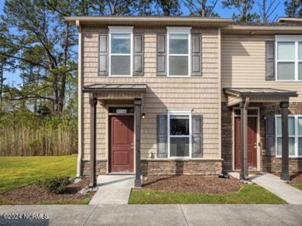 401 Sullivan Loop Road, Midway Park, NC 28544