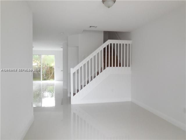10763 NW 81st Ln , Doral, FL 33178 Photo