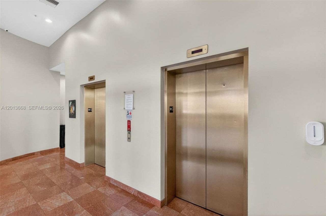 5271 SW 8th St , Unit 305, Miami, FL 33134 Photo
