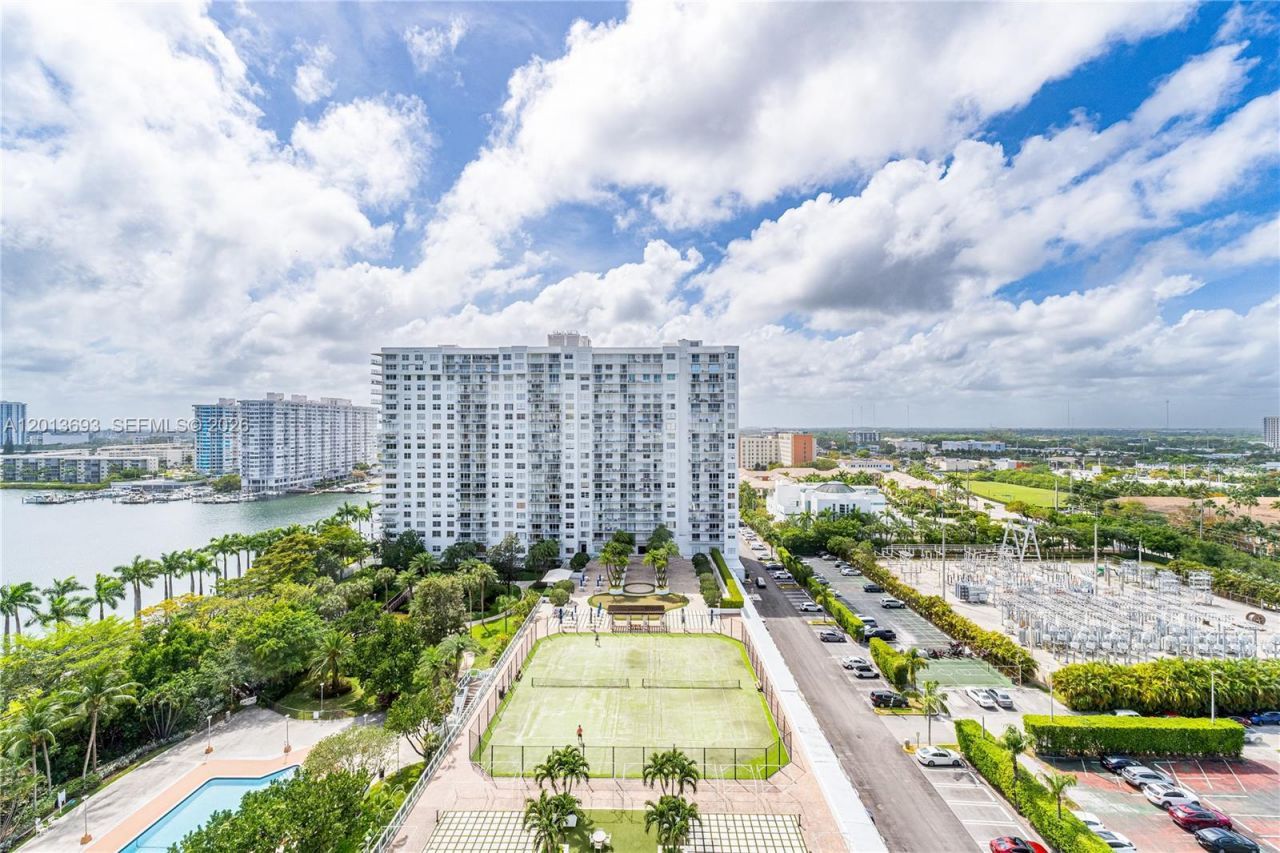 2851 NE 183rd St , Unit 1504E, Aventura, FL 33160 Photo