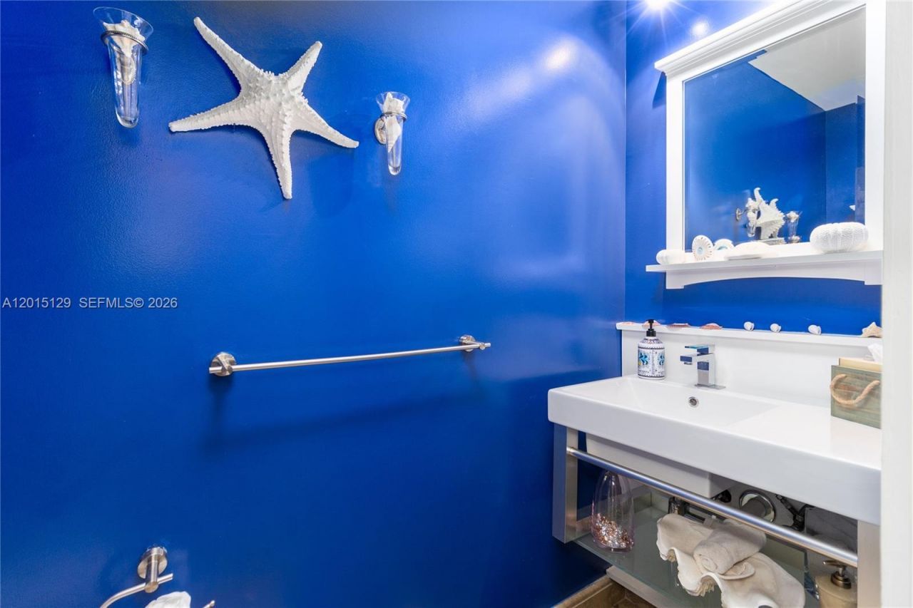 6917 Collins Ave , Unit L-103, Miami Beach, FL 33141 Photo
