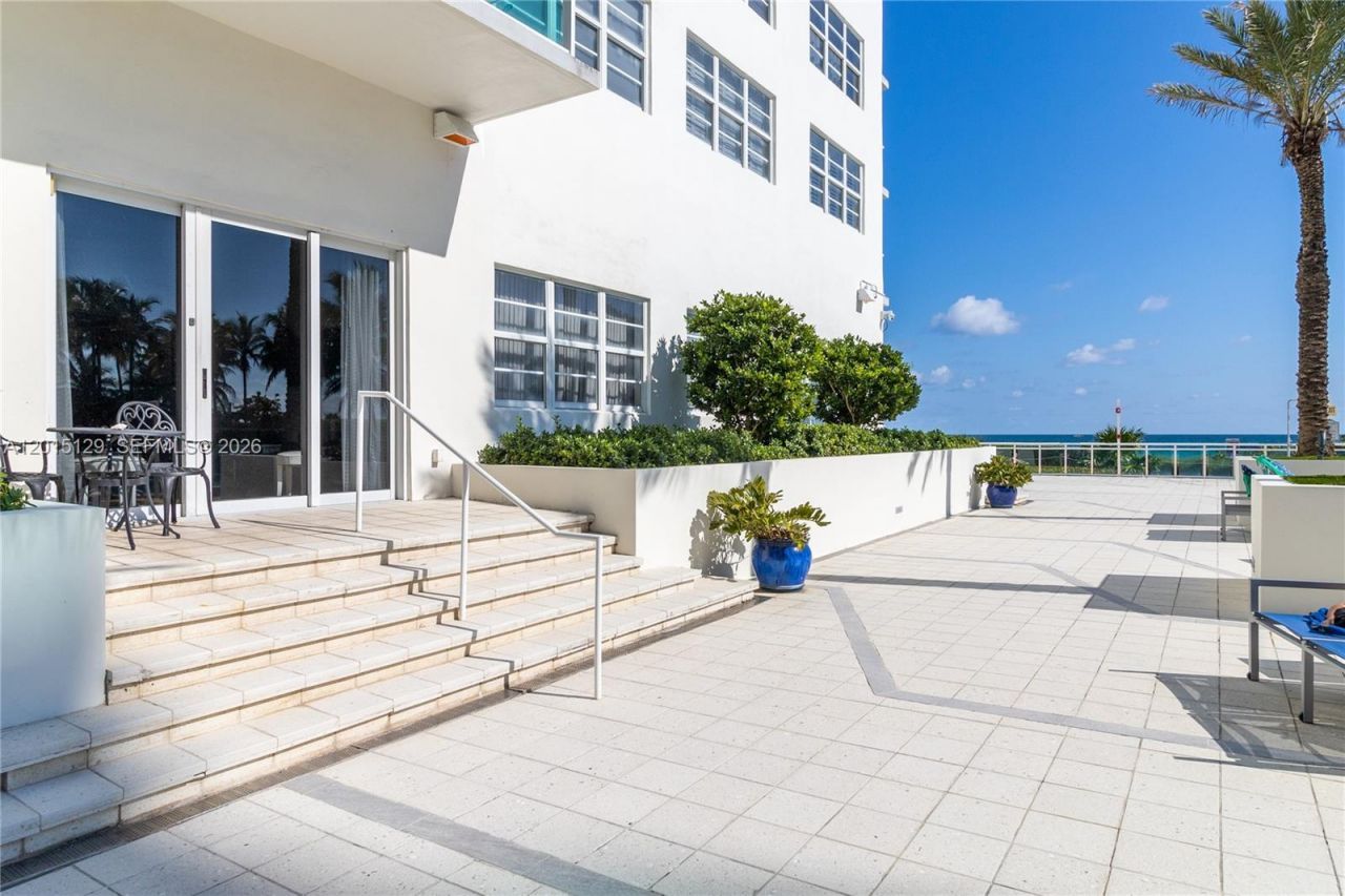 6917 Collins Ave , Unit L-103, Miami Beach, FL 33141 Photo
