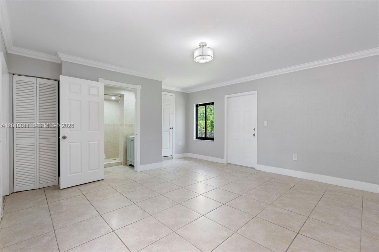 1025 Sylvania Blvd , West Miami, FL 33144 Photo