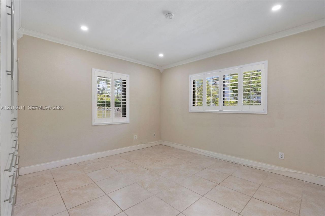 1025 Sylvania Blvd , West Miami, FL 33144 Photo