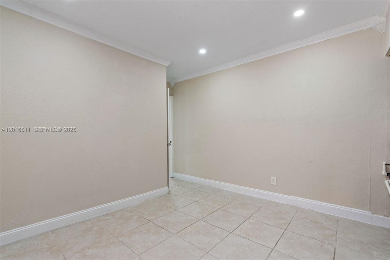 1025 Sylvania Blvd , West Miami, FL 33144 Photo