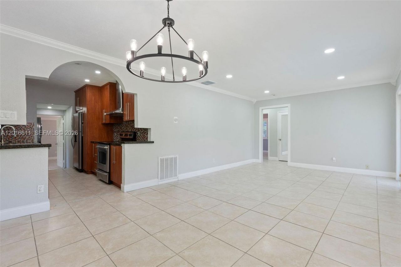 1025 Sylvania Blvd , West Miami, FL 33144 Photo