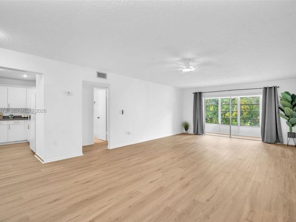 8280 SW 24th St , Unit 7311, North Lauderdale, FL 33068