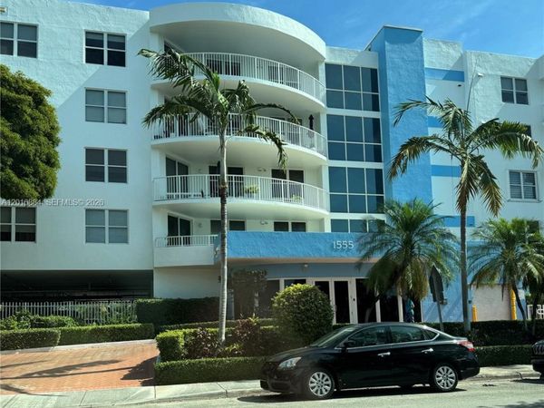 1555 N N.Treasure Dr , Unit 313, North Bay Village, FL 33141