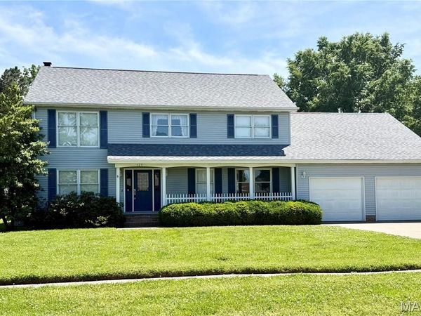 525 W Lindenwood Avenue, Sikeston, MO 63801