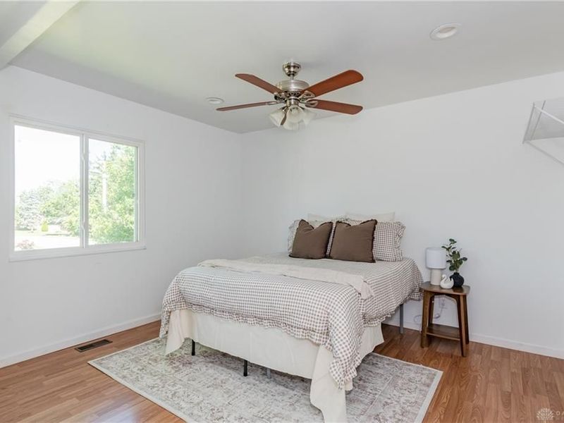 1976 Redstone Drive, Fairborn, OH 45324 Photo 8