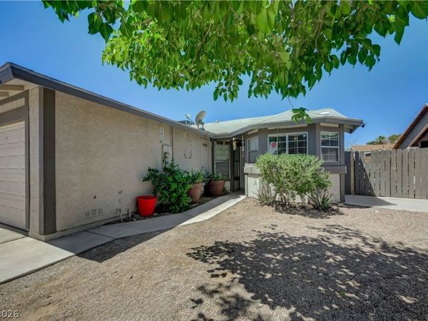 111 Barbados Street , Las Vegas, NV 89110