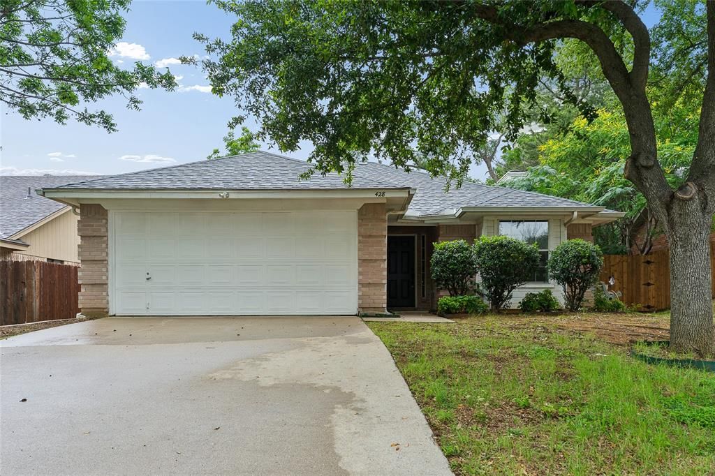 428 Caviness Drive, Grapevine, TX 76051 Main Photo