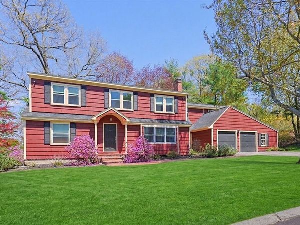 27 Lincoln St, Andover, MA 01810