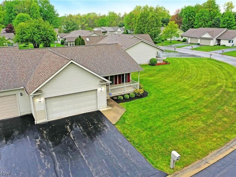 5180 Winthrop Drive, Austintown, OH 44515 Photo 1