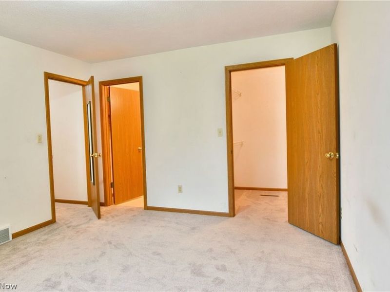 5180 Winthrop Drive, Austintown, OH 44515 Photo 35