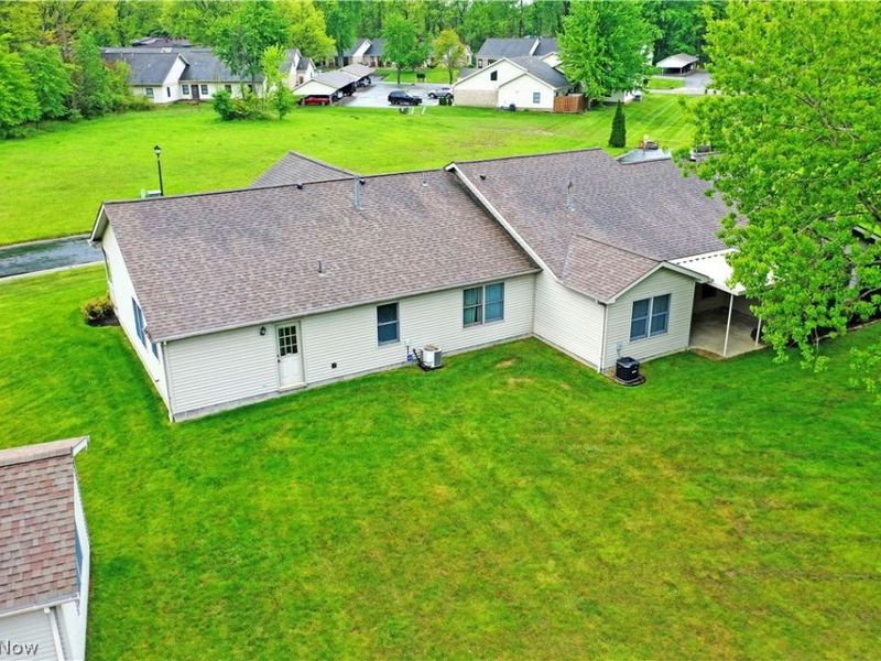 5180 Winthrop Drive, Austintown, OH 44515 Photo 5
