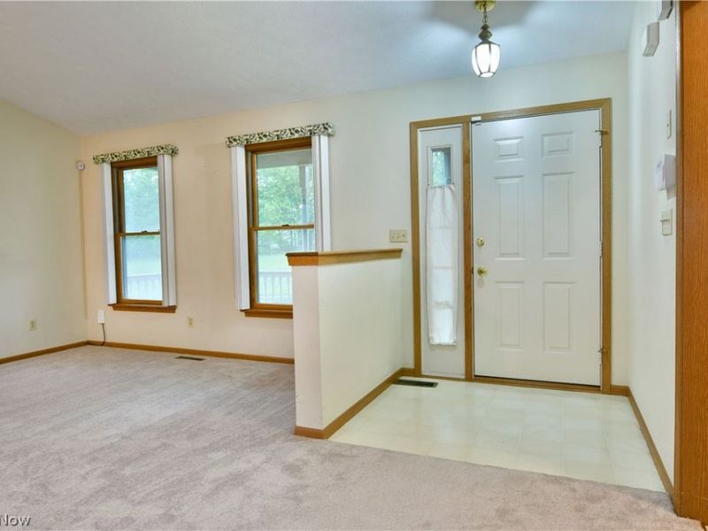 5180 Winthrop Drive, Austintown, OH 44515 Photo 8