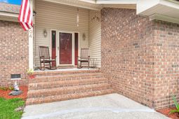 104 Medway Square photo 4