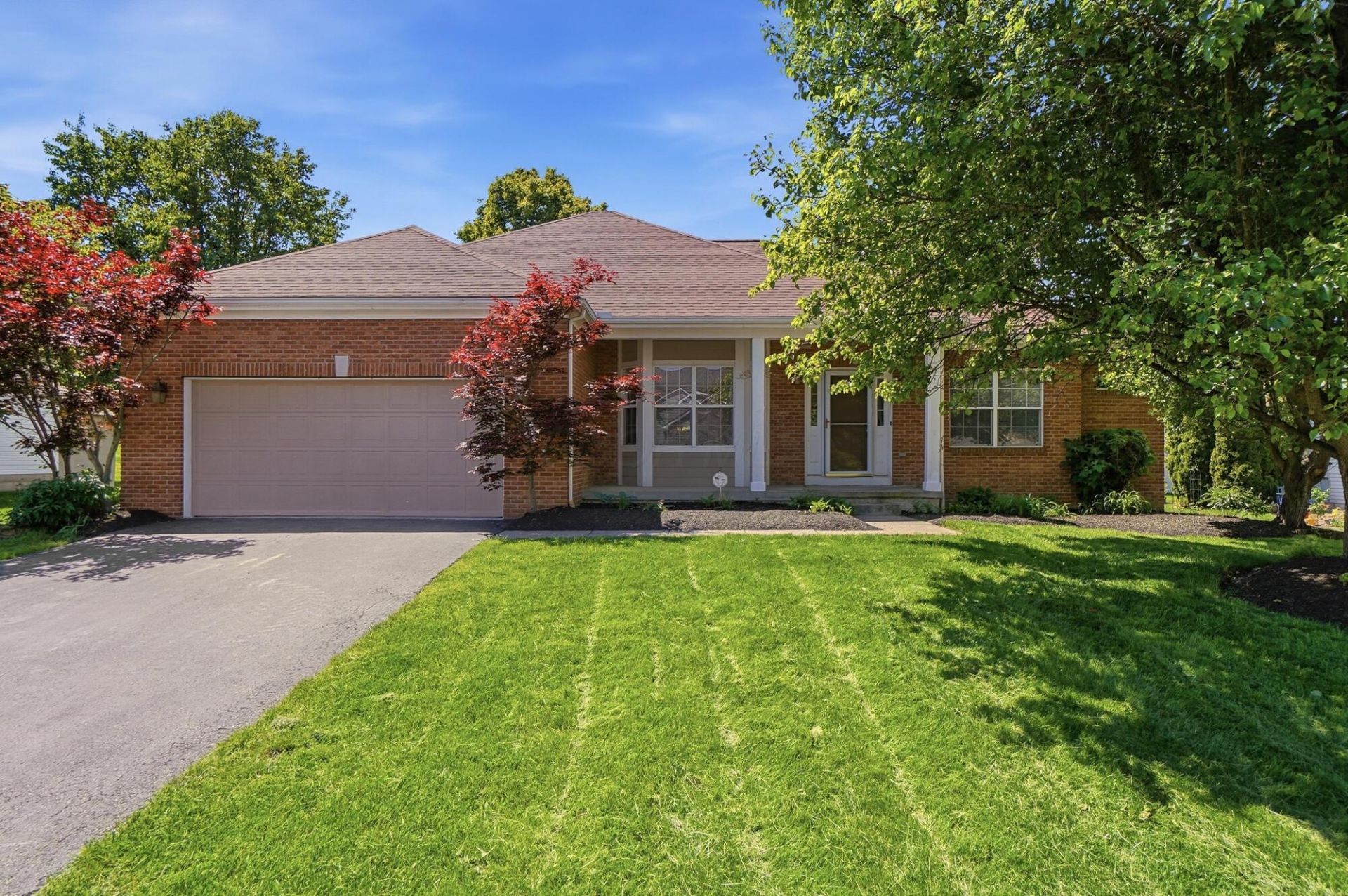 1029 Laketree Court E, Westerville, OH 43081 Main Photo