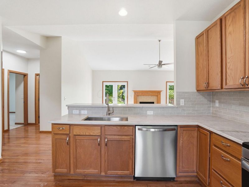 1029 Laketree Court E, Westerville, OH 43081 Photo 15