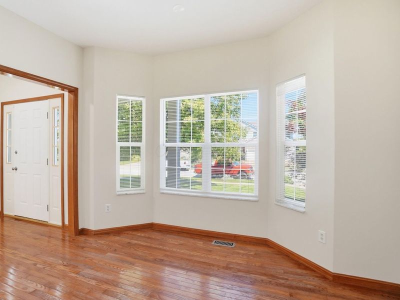 1029 Laketree Court E, Westerville, OH 43081 Photo 16