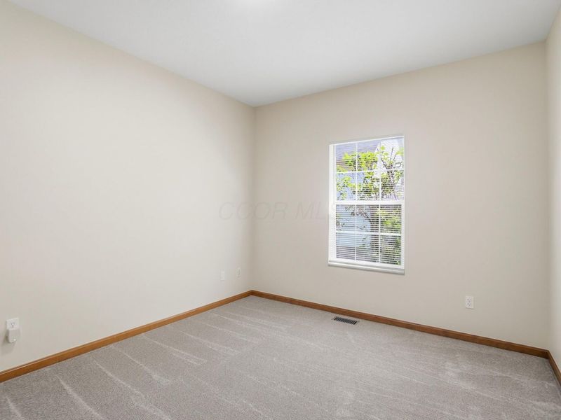 1029 Laketree Court E, Westerville, OH 43081 Photo 23