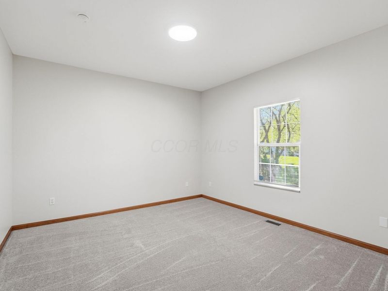 1029 Laketree Court E, Westerville, OH 43081 Photo 27