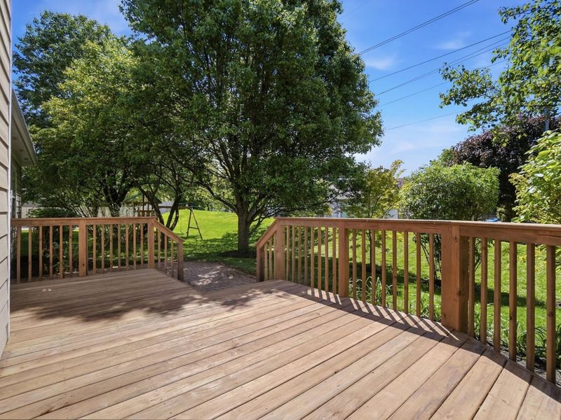 1029 Laketree Court E, Westerville, OH 43081 Photo 38