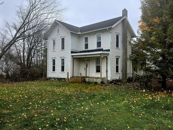 8843 Bunkerhill Road, Jackson, MI 49201