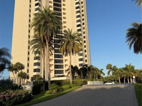 5555 Heron Point DR , Unit 101, NAPLES, FL 34108