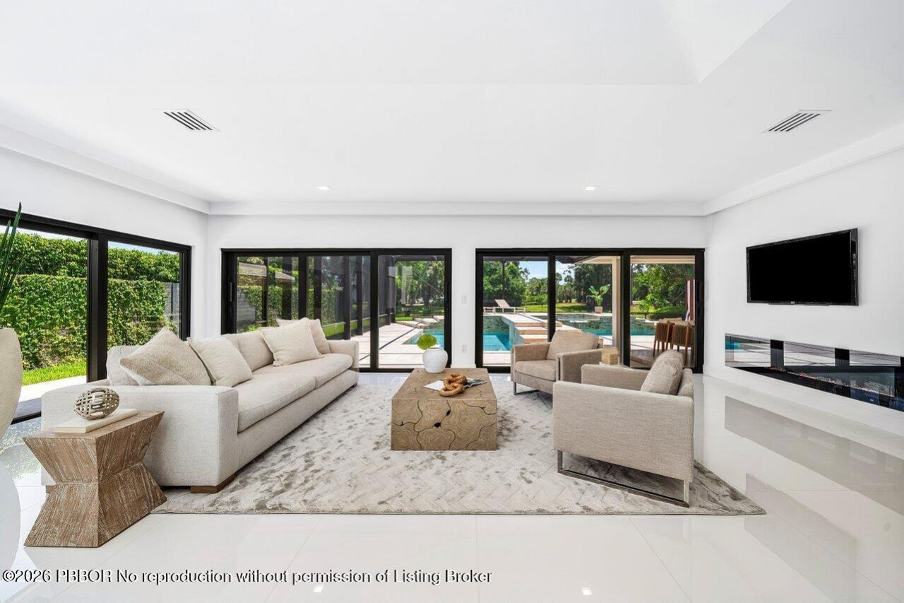 1648 Breakers West Boulevard, West Palm Beach, FL 33411 Photo