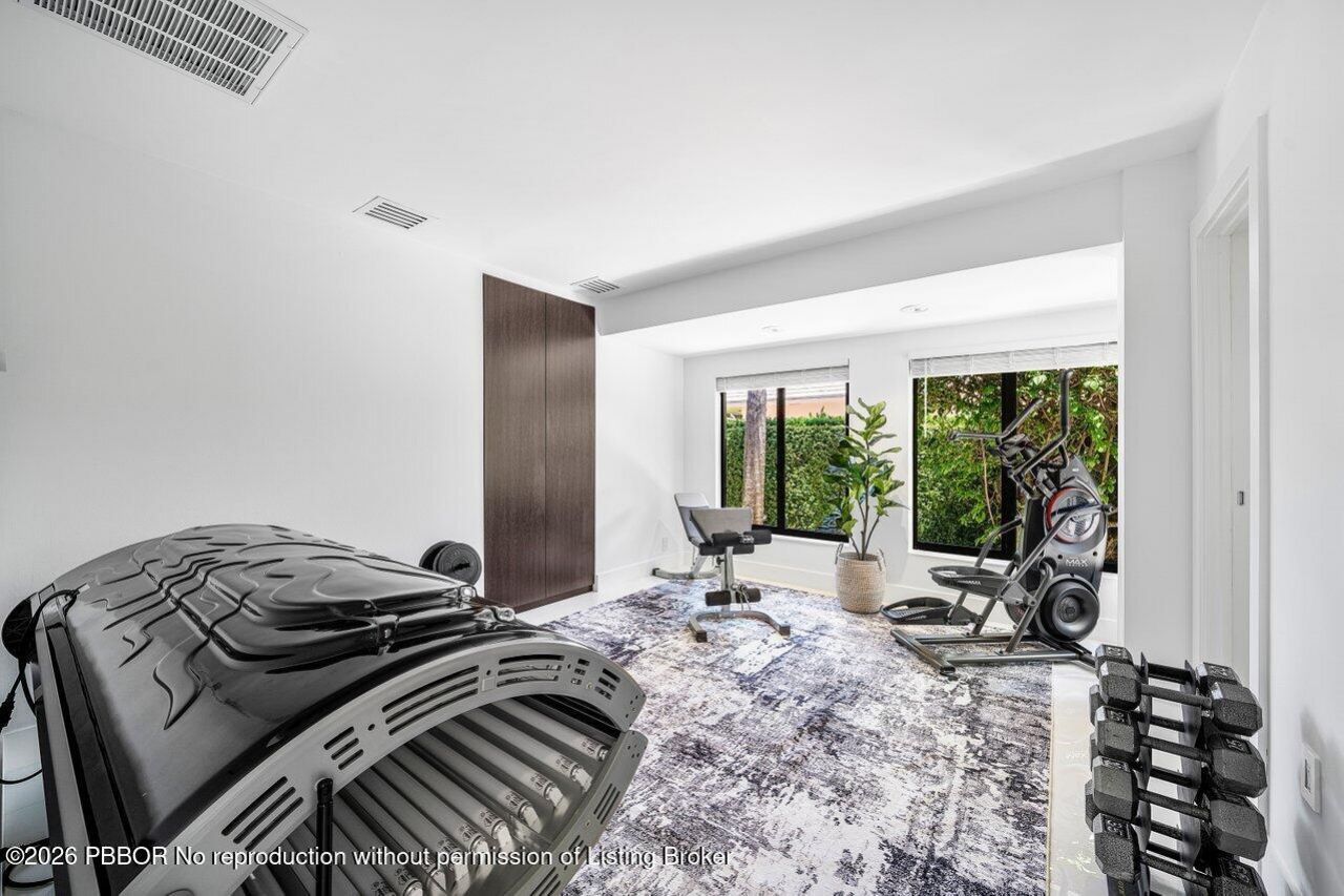 1648 Breakers West Boulevard, West Palm Beach, FL 33411 Photo