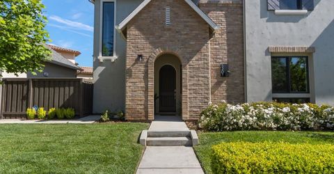 5201 F St, Sacramento, CA 95819 Photo