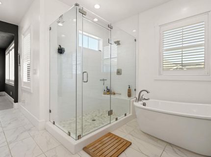 5201 F St, Sacramento, CA 95819 Photo