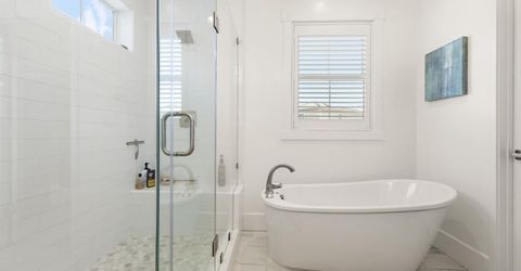 5201 F St, Sacramento, CA 95819 Photo