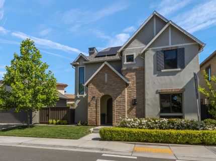 5201 F St, Sacramento, CA 95819 Photo