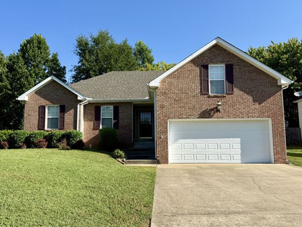 3427 Poplar Hill, Clarksville, TN 37043