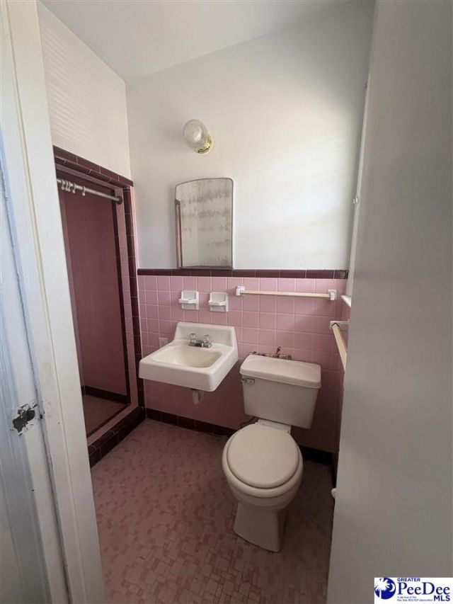 10555 Douglas Swamp Rd Photo 11
