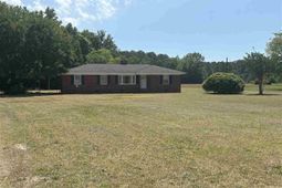 10555 Douglas Swamp Rd photo 4