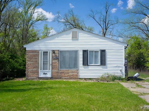 12667 Blackstone Street, Detroit, MI 48223