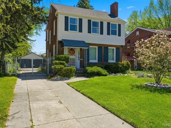 15760 Oakfield Street, Detroit, MI 48227