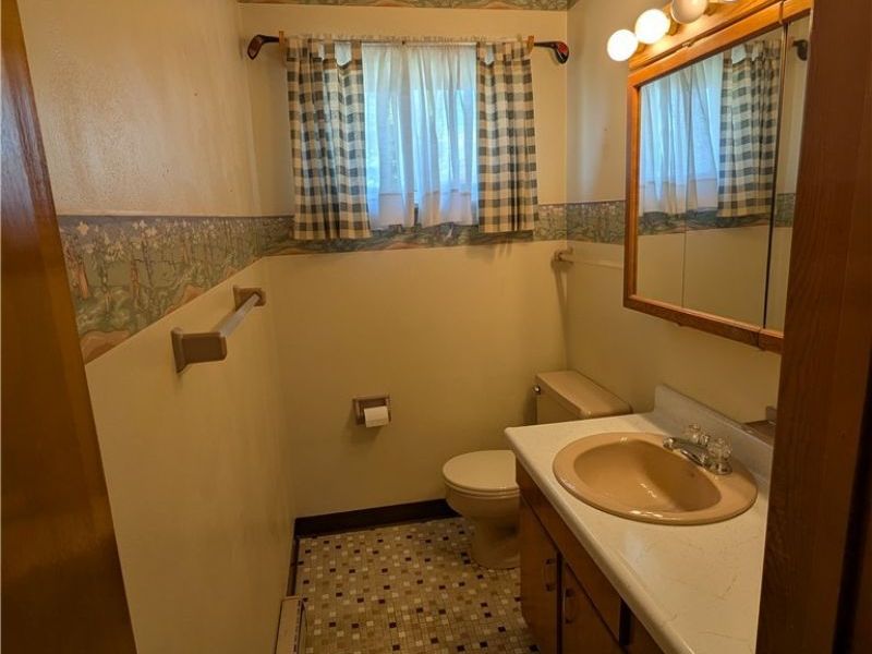 476 TWP RD 108A, Adena, OH 43901 Photo 24