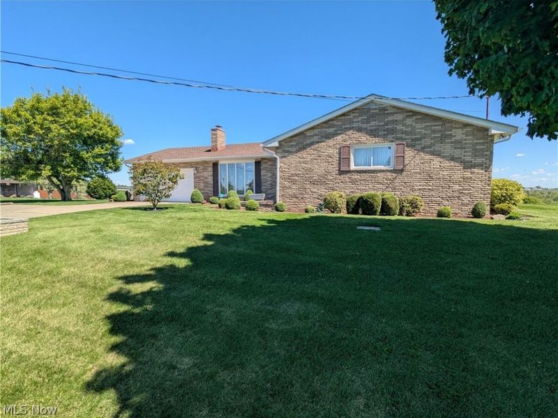 476 TWP RD 108A, Adena, OH 43901 Photo 3