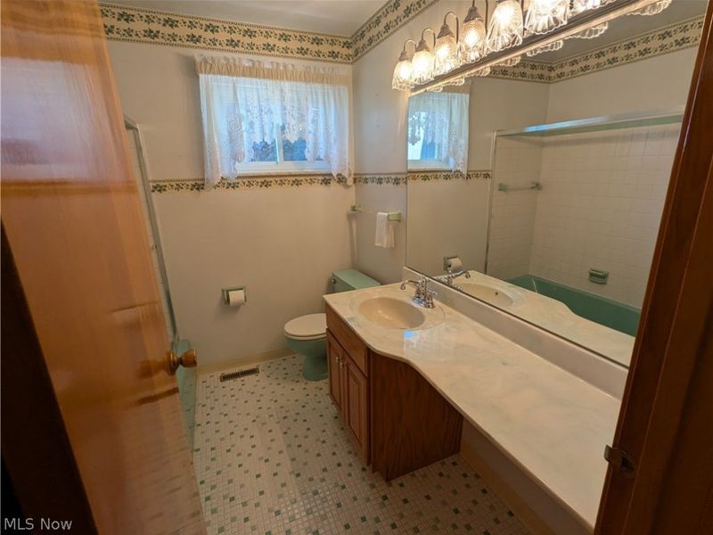 476 TWP RD 108A, Adena, OH 43901 Photo 31