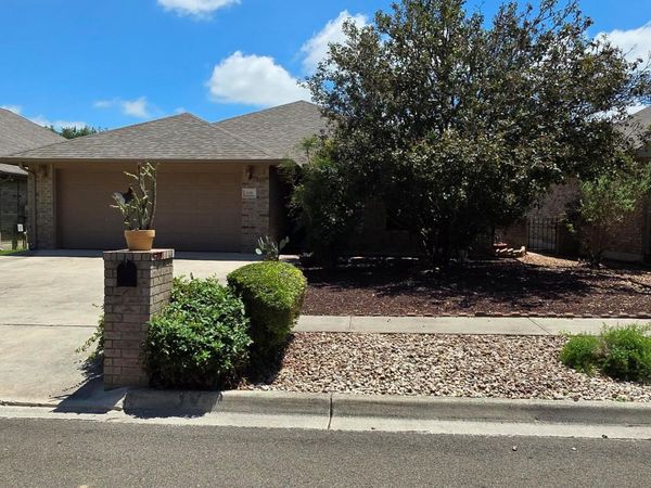 651 Purple Sage DR, Seguin, TX 78155