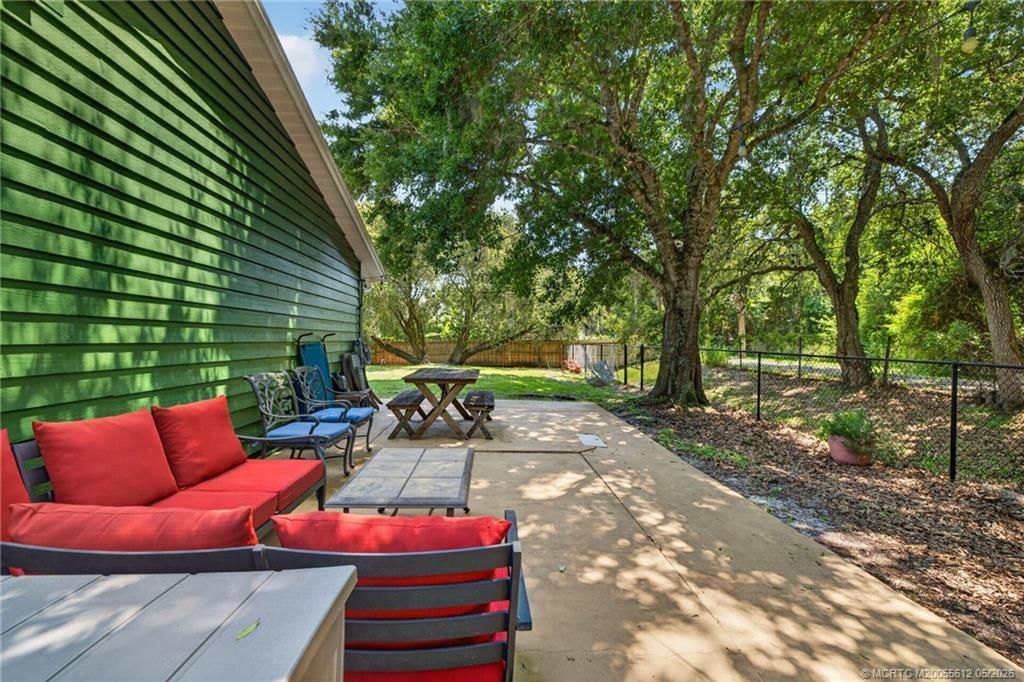 3605 River Birch Drive, Fort Pierce, FL 34981 Photo