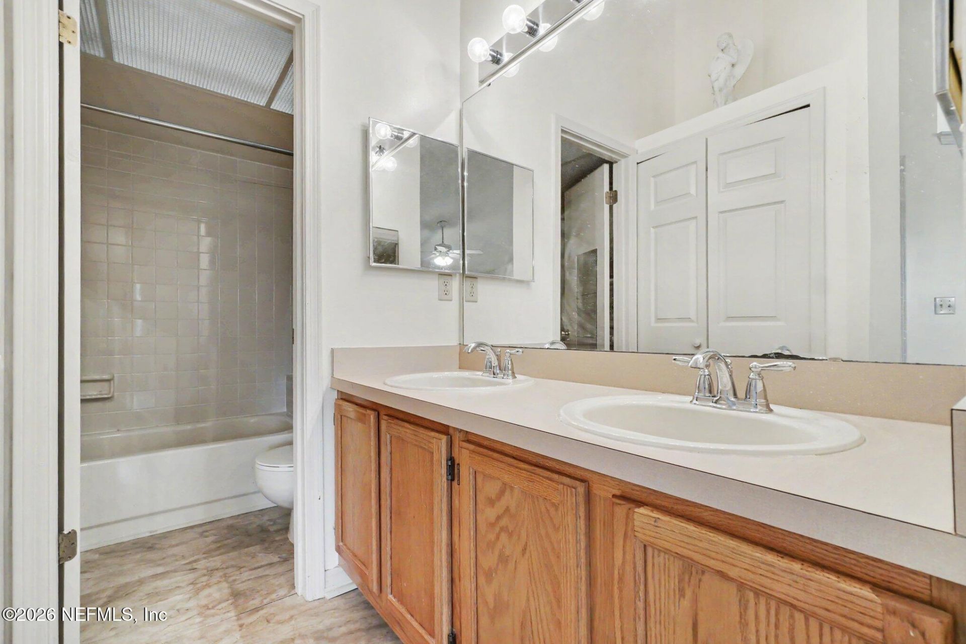 11285 Lake Mandarin Circle E, Jacksonville, FL 32223 Photo
