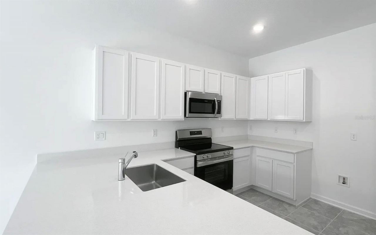 2562 Skyline Loop, Kissimmee, FL 34758 Photo