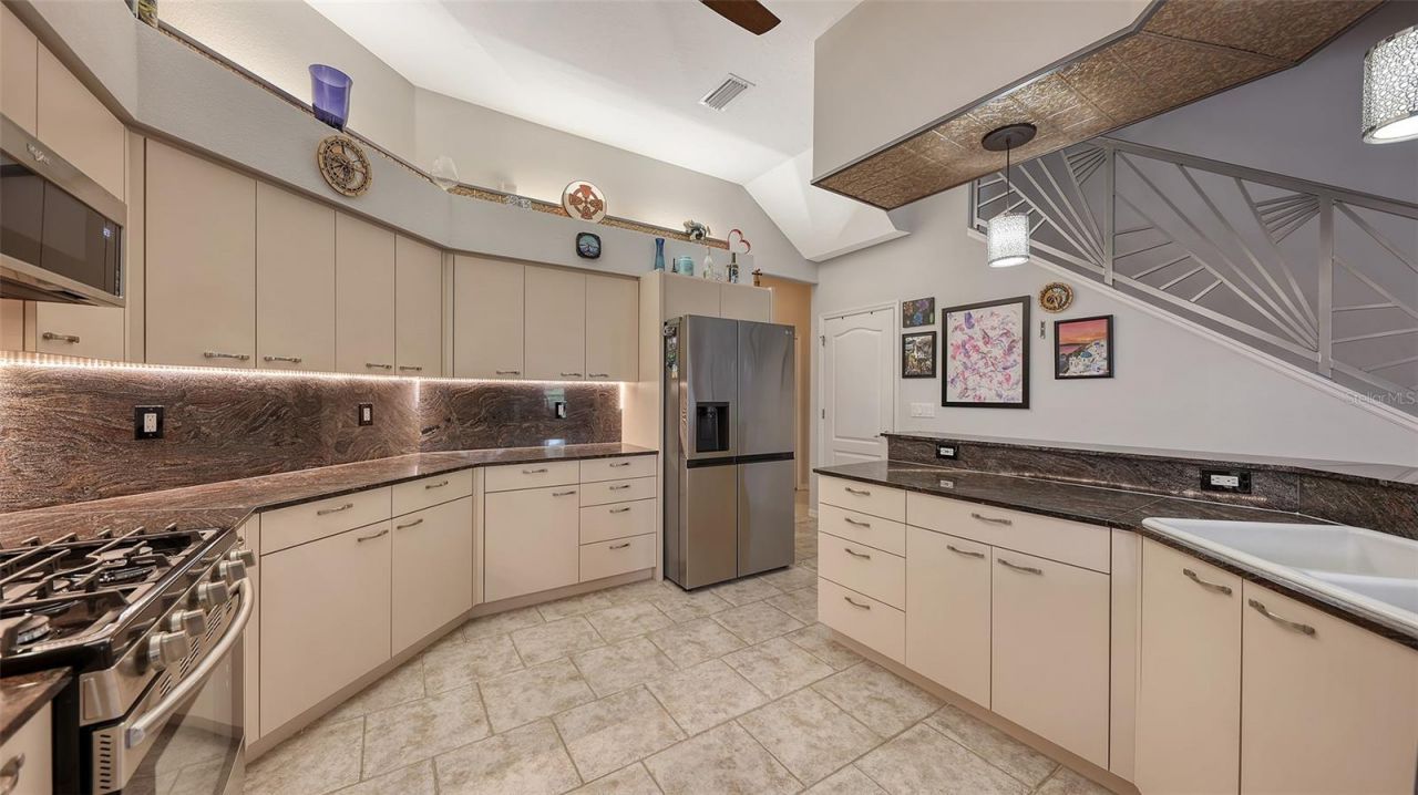 7025 N Serenoa Drive, Sarasota, FL 34241 Photo