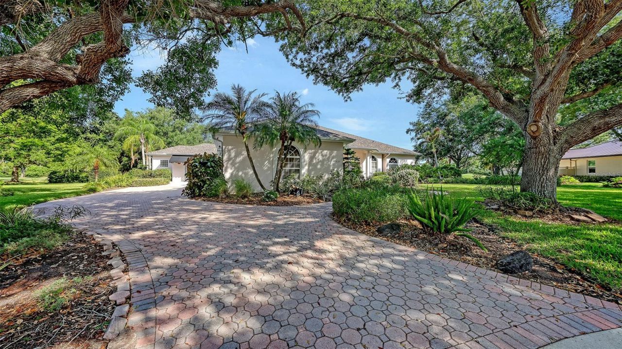 7025 N Serenoa Drive, Sarasota, FL 34241 Photo